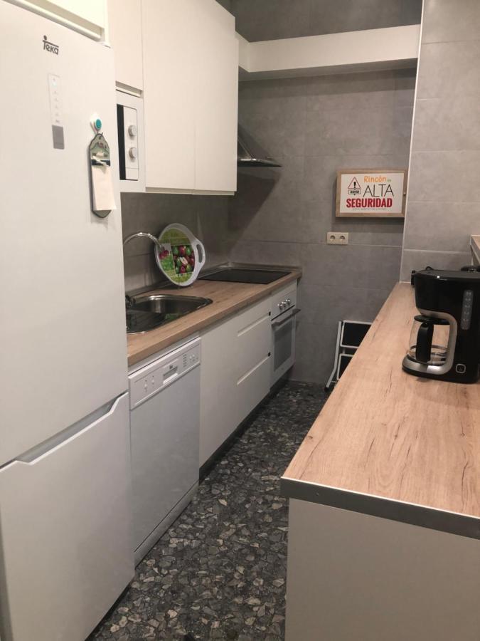 TORREPEREA- Piso completo Jaén Exterior foto